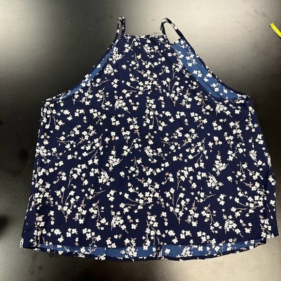 Shein Plus  Floral Print Notched Neckline Cami Top - 3X - Picture 4 of 4